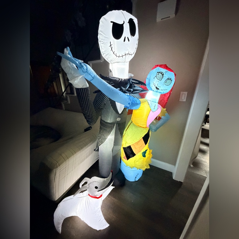 6ft Jack Skellington and Sally with Zero inflatable Decoration